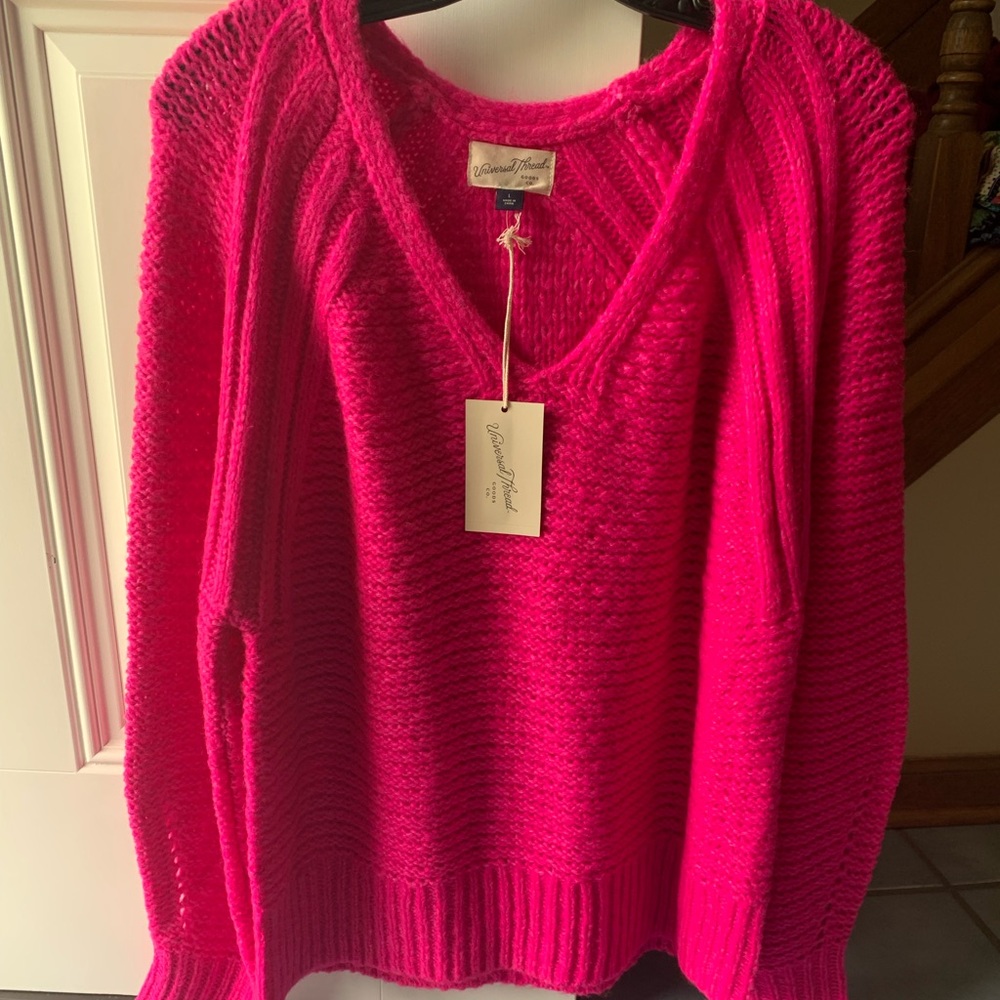 Universal Thread sweater